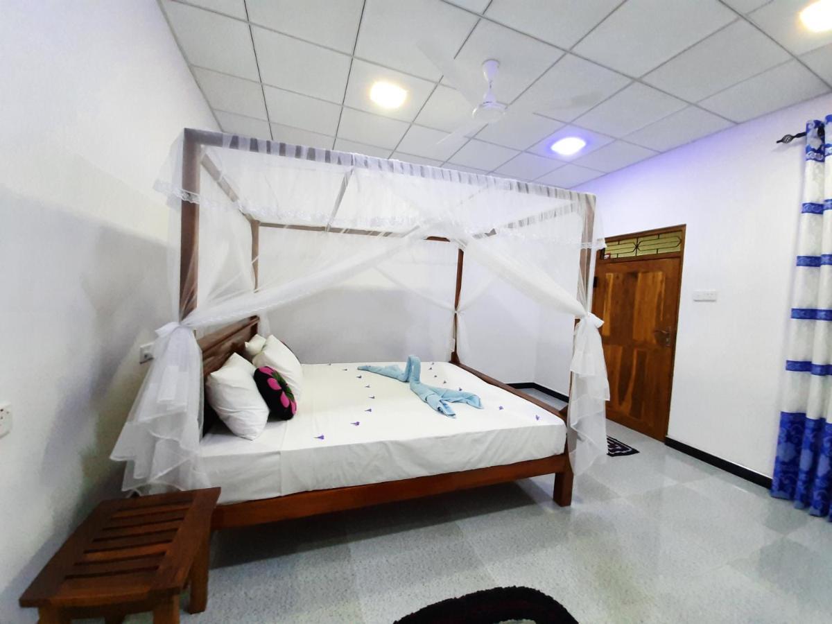 Galaxy View Homestay Сігірія Екстер'єр фото