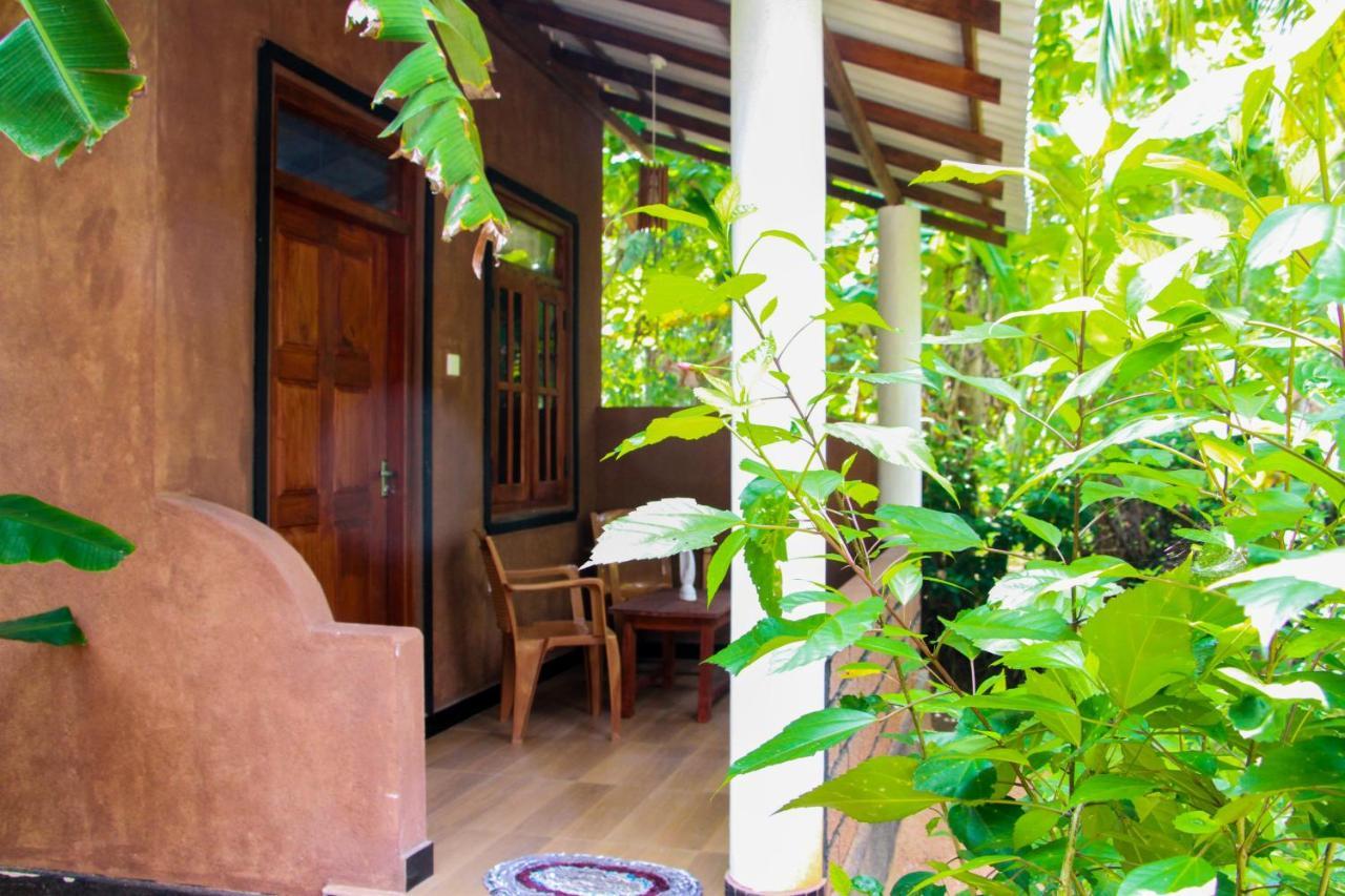 Galaxy View Homestay Сігірія Екстер'єр фото