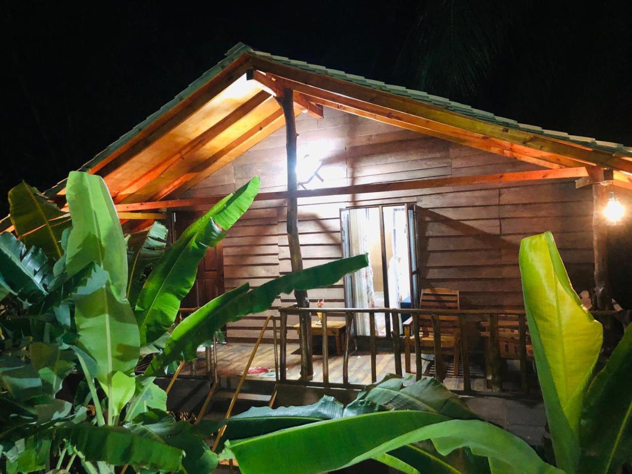 Galaxy View Homestay Сігірія Екстер'єр фото